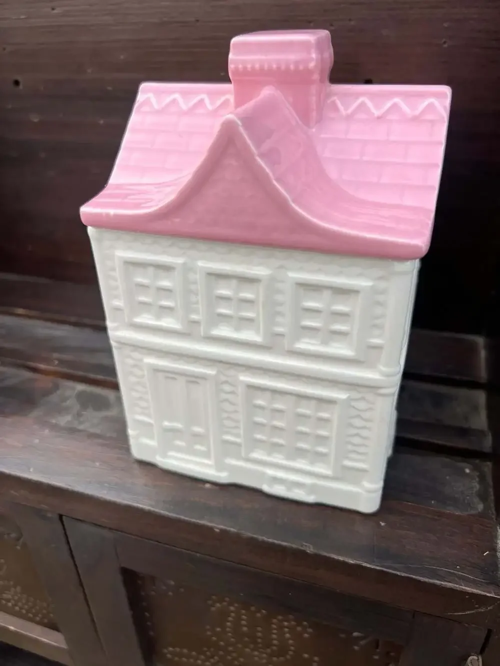 Vintage 1989 Avon Townhouse Collection Tea Room Pink Roof House Canister Jar